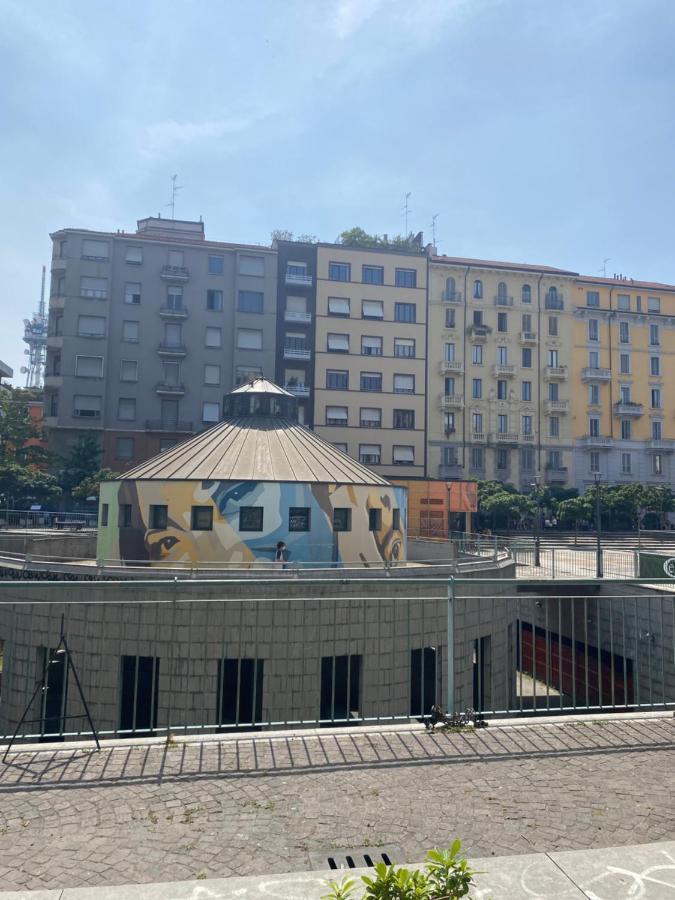 Gramsci 2 - Cozy Apartment Near Sempione Park! Milán Exterior foto